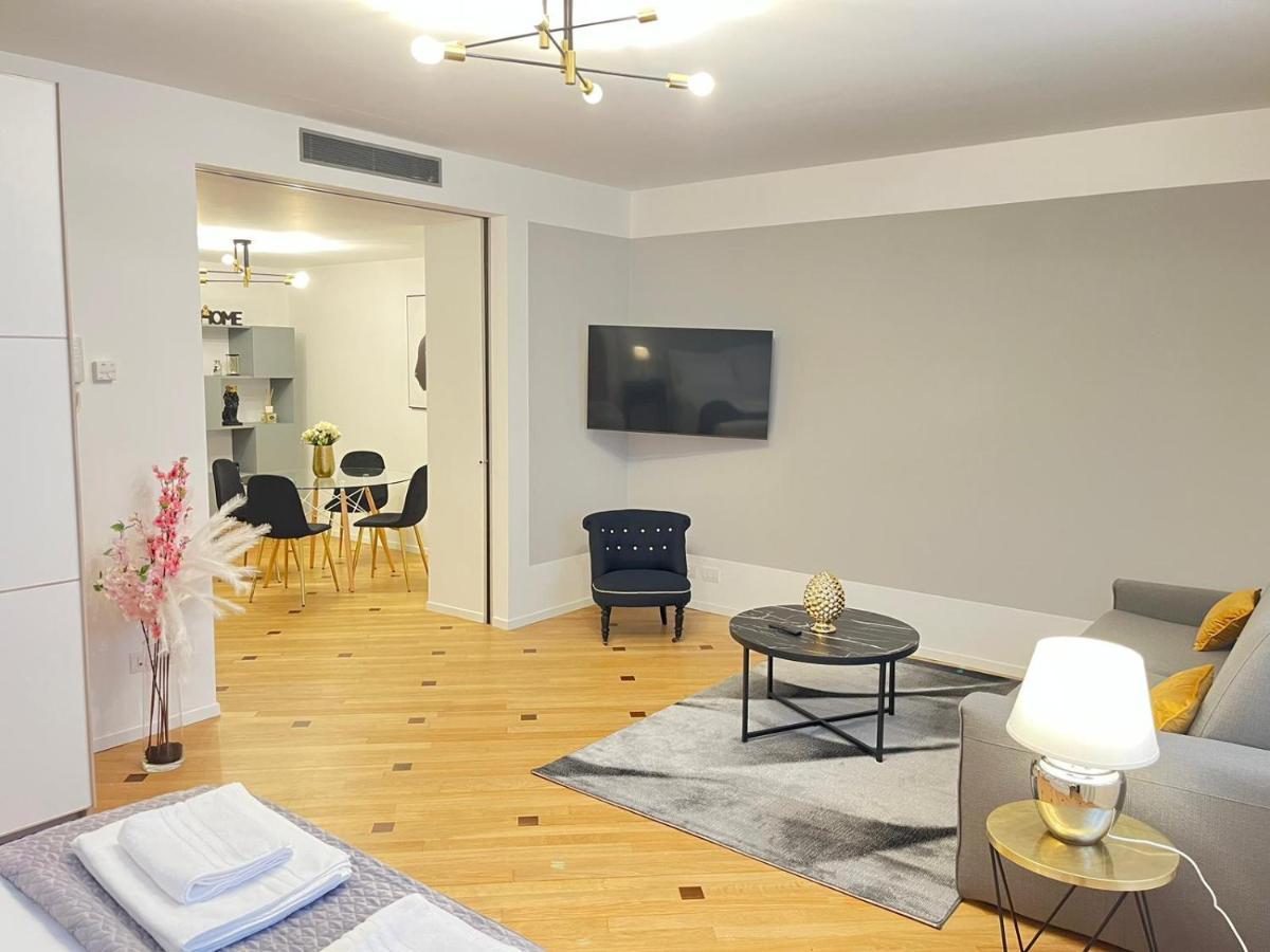Milan Royal Suites - Centro Duomo Dış mekan fotoğraf