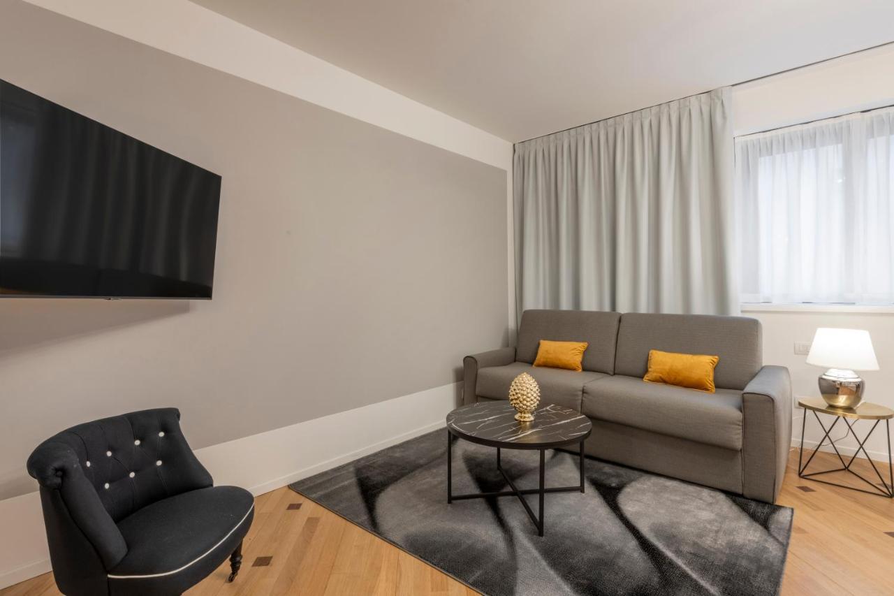Milan Royal Suites - Centro Duomo Dış mekan fotoğraf