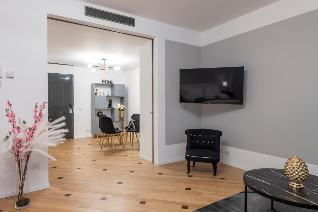 Milan Royal Suites - Centro Duomo Dış mekan fotoğraf