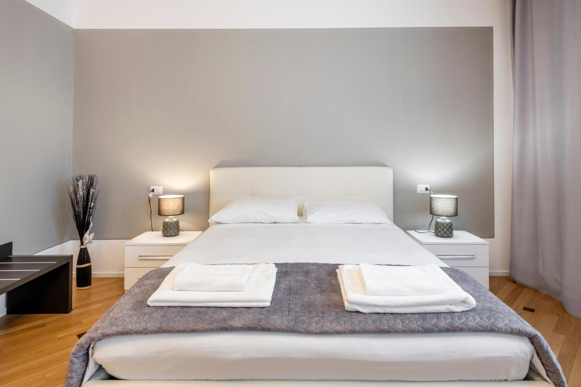 Milan Royal Suites - Centro Duomo Dış mekan fotoğraf