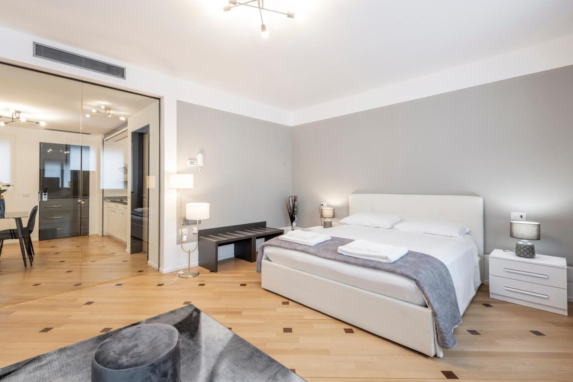 Milan Royal Suites - Centro Duomo Dış mekan fotoğraf