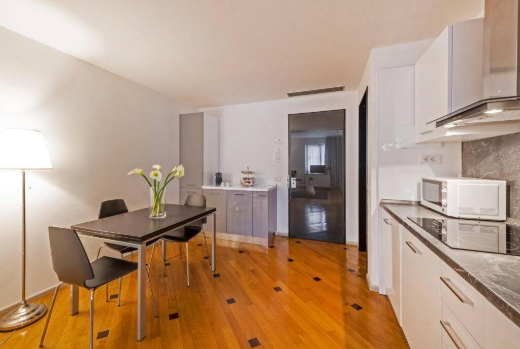 Milan Royal Suites - Centro Duomo Dış mekan fotoğraf