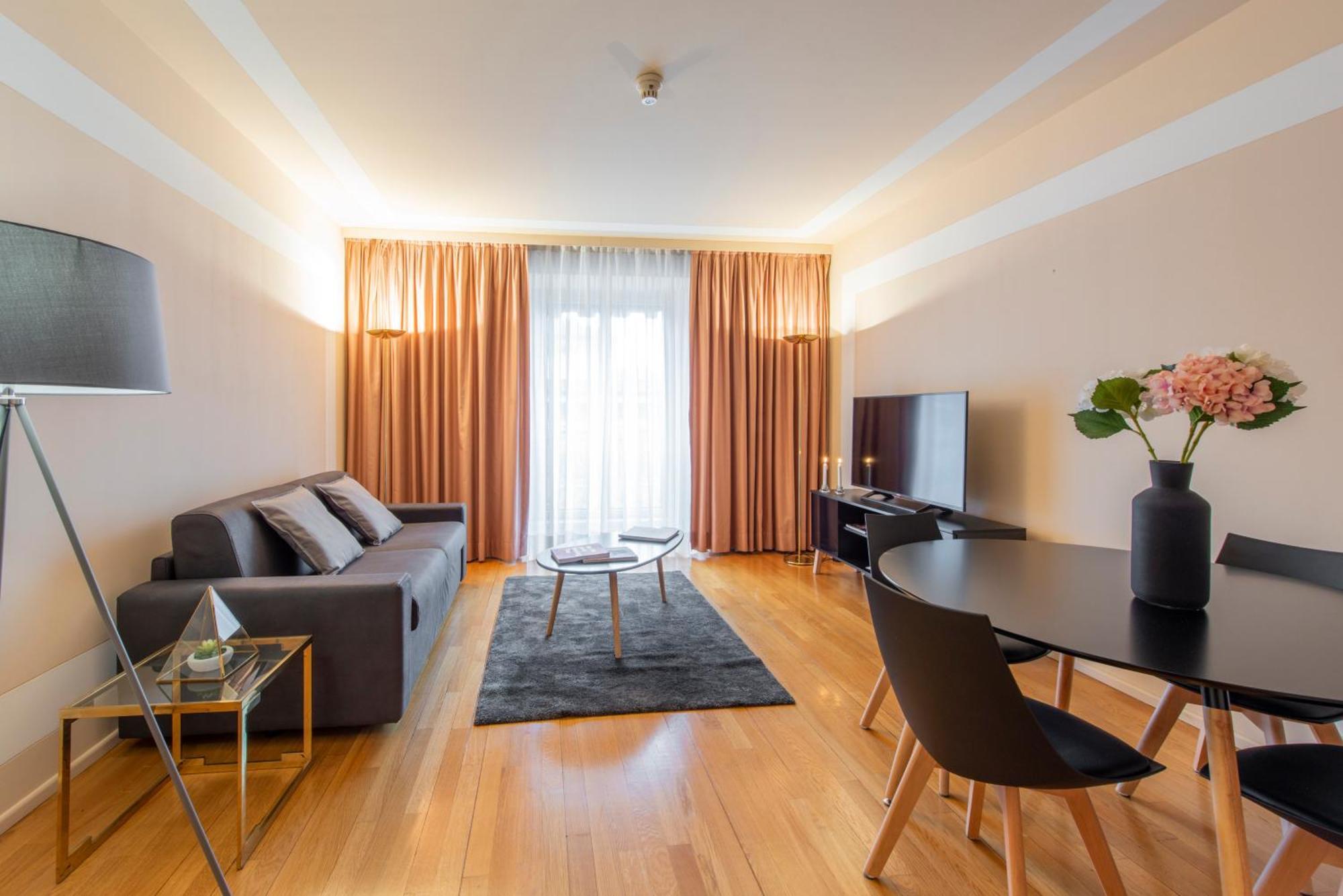 Milan Royal Suites - Centro Duomo Dış mekan fotoğraf