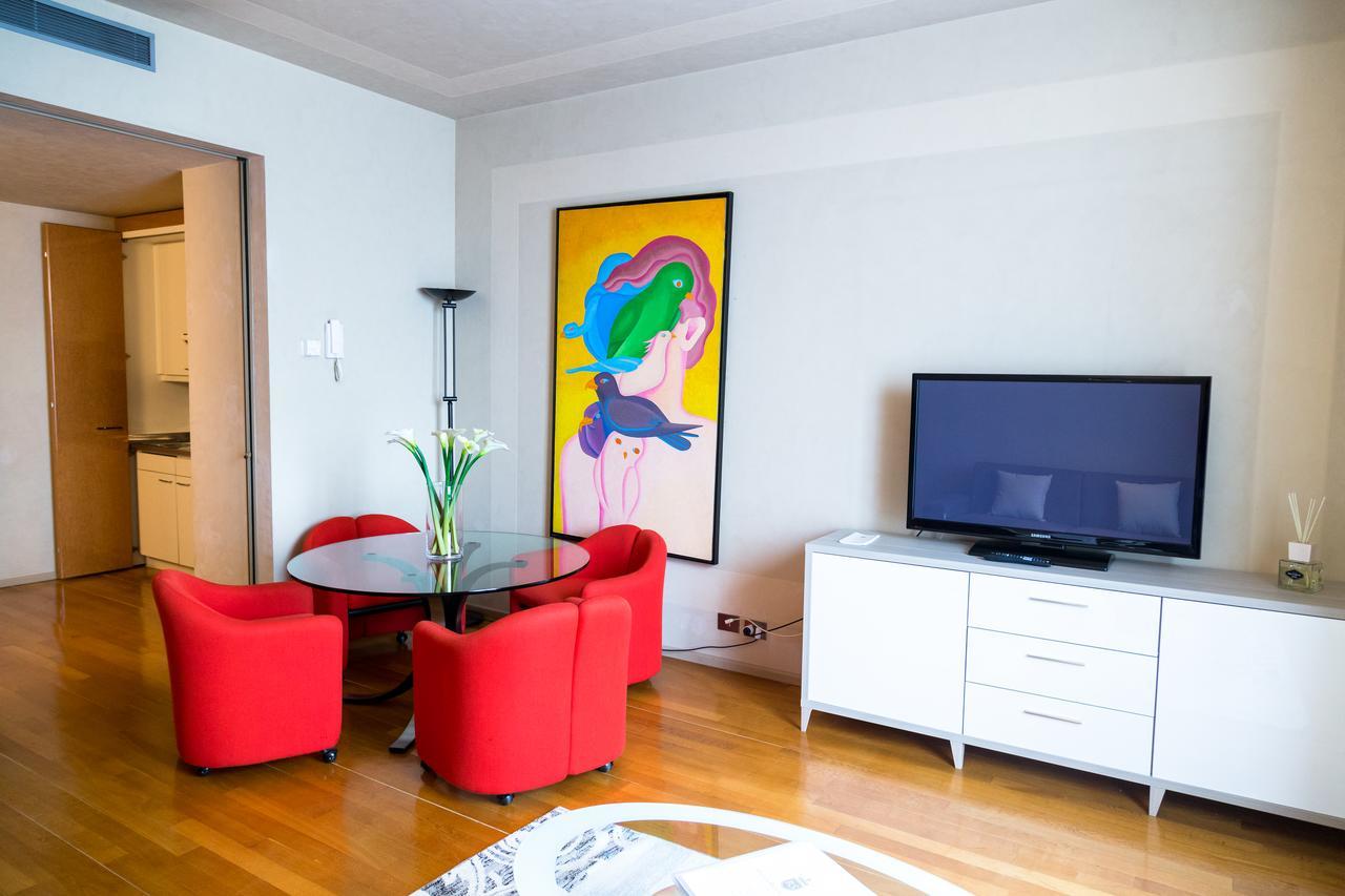 Milan Royal Suites - Centro Duomo Dış mekan fotoğraf